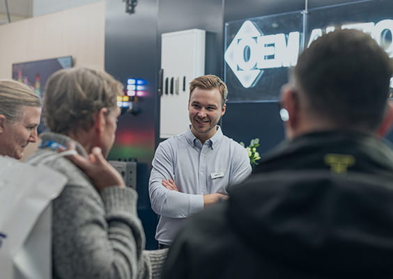 Hannes Elm på mässa